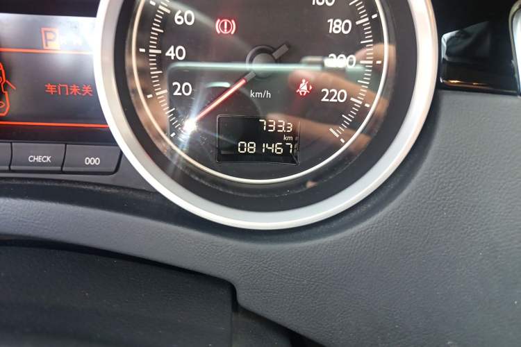 Used Peugeot 508 2013 2.0L 2nd Anniversary Edition with Automatic Sunroof – Classic Version
