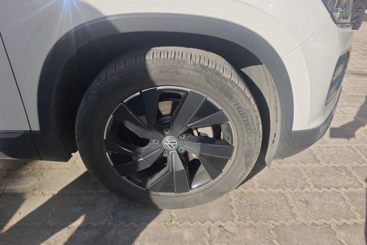 Used Volkswagen Tayron 2019 330TSI Two-Wheel-Drive Luxury Version China V Emission Standard