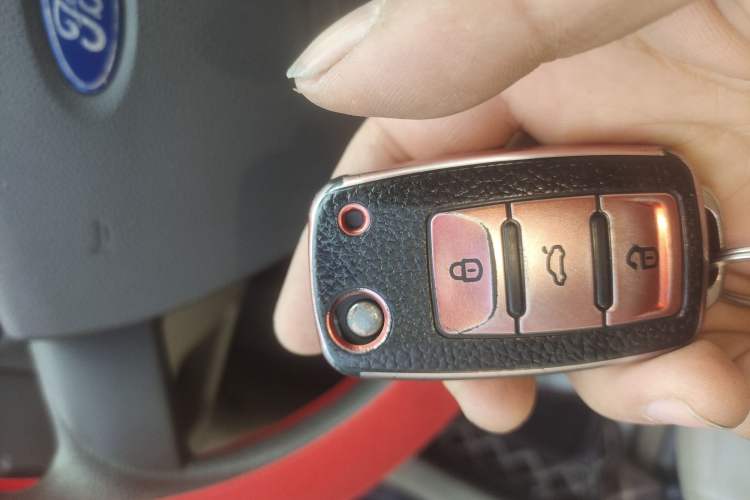 Used Ford Focus 2011 Hatchback 1.8L Automatic Fashion Edition
