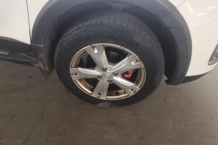 Used Great Wall M4 2012 1.5L Manual Luxury Version Right Front Wheel Hub