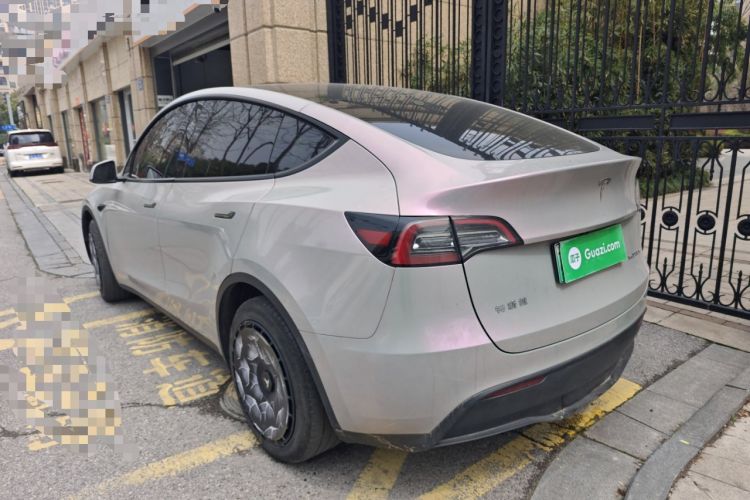 Used Tesla Model Y 2024 Rear-Wheel-Drive Version
