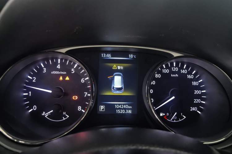 Used Nissan X-Trail 2015 2.0L CVT Comfort MAX Edition 2WD
