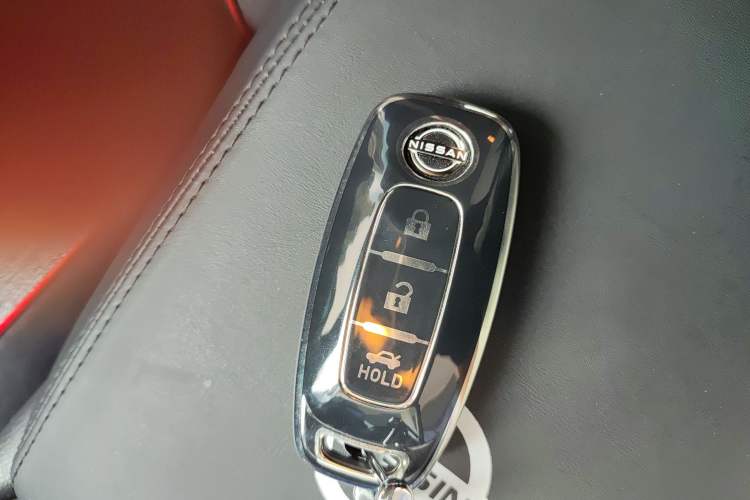 Used Nissan Sylphy 2026 Model 1.6L CVT Worry-Free Edition Vehicle Key