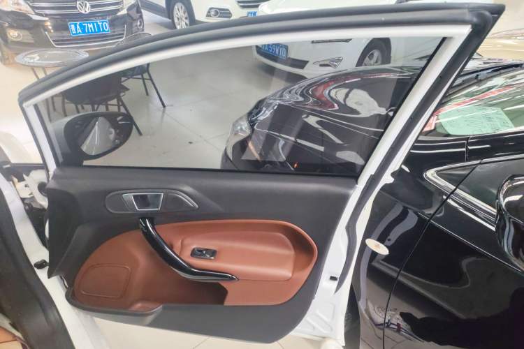 Used Ford Fiesta 2014 Hatchback 1.0 GTDi Automatic Dynamic Model