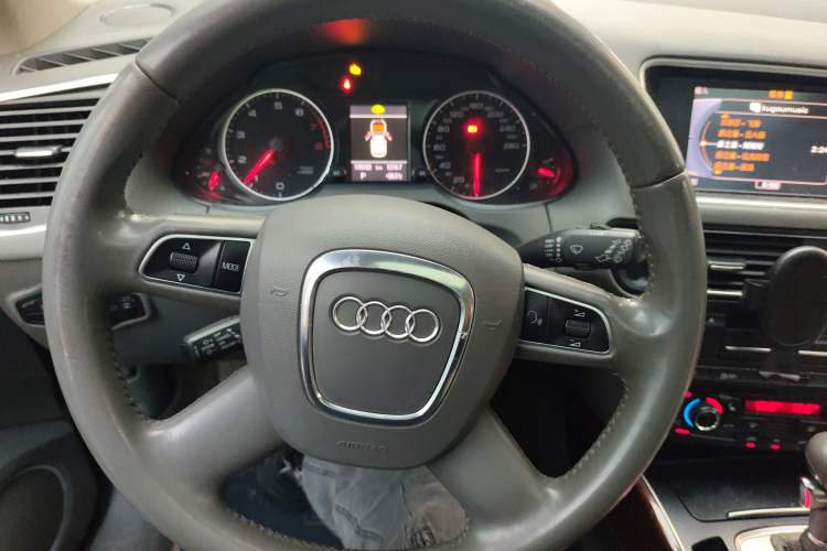 Used Audi Q5 2012 2.0TFSI Comfort Version
