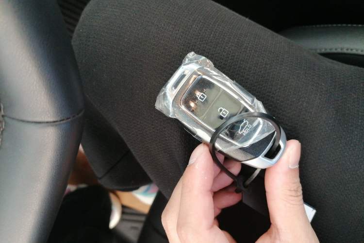 Used Hyundai Elantra 2023 1.5L CVT LUX Prestige Edition