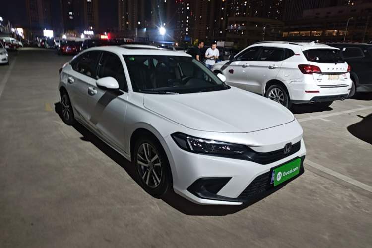 Used Honda Civic 2023 240TURBO CVT Dynamic · Center Stage Special Edition