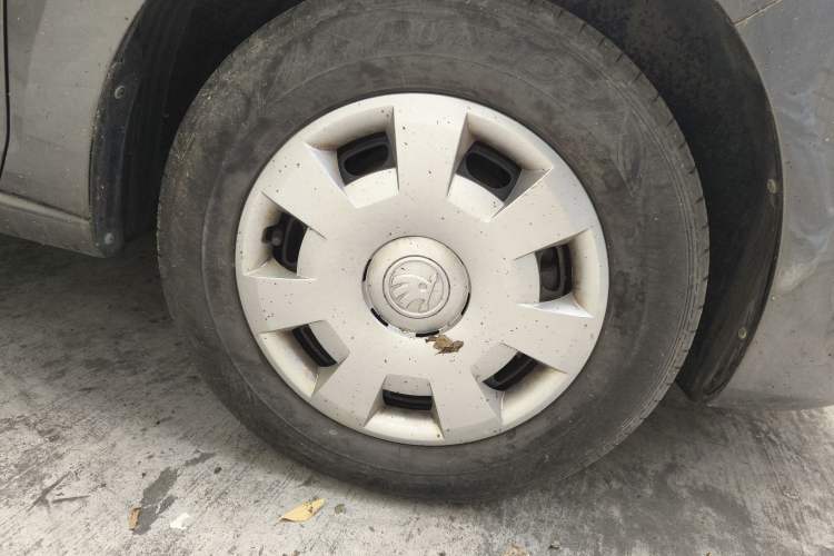 Used Skoda Rapid 2015 1.4L Manual Enjoyment Model