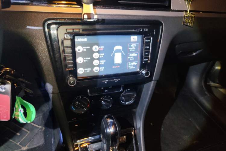 Used Volkswagen Bora 2015 Value Edition 1.6L Automatic Comfort Version