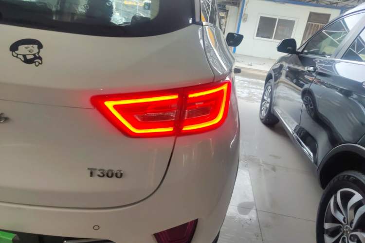 Used Zotye T300 2018 1.5L CVT Luxury Model Right Rear Taillight