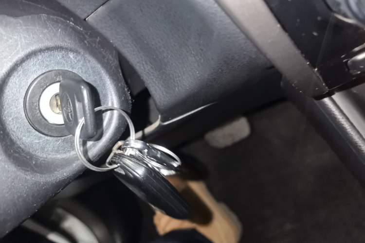 Used Toyota YARiS L Zhi Xuan 2016 Revised 1.5E CVT Charming Edition