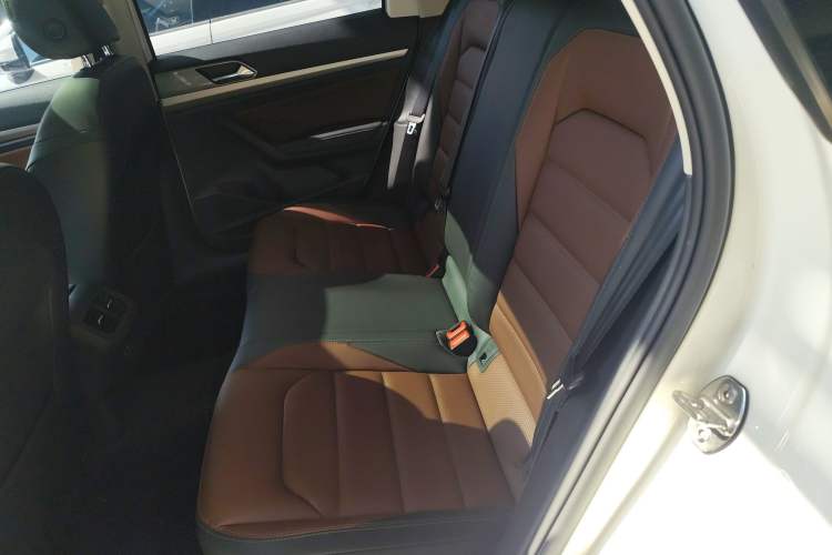 Used Volkswagen Lavida 2021 280TSI DSG Luxury Edition Left Rear Seat