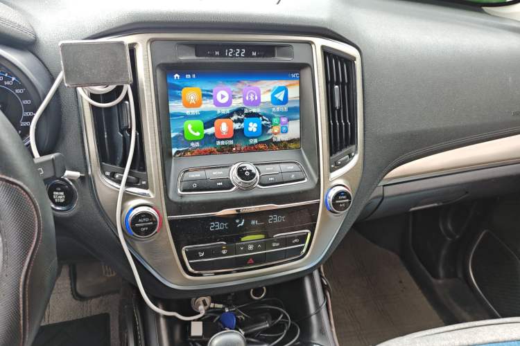 Used Changan CS95 2017 2.0T Four-Wheel Drive SmartDrive Edition
