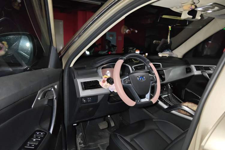 Used Geely Auto Emgrand X7 Sport 2016 1.8TD Automatic Smart Model Driver Seat