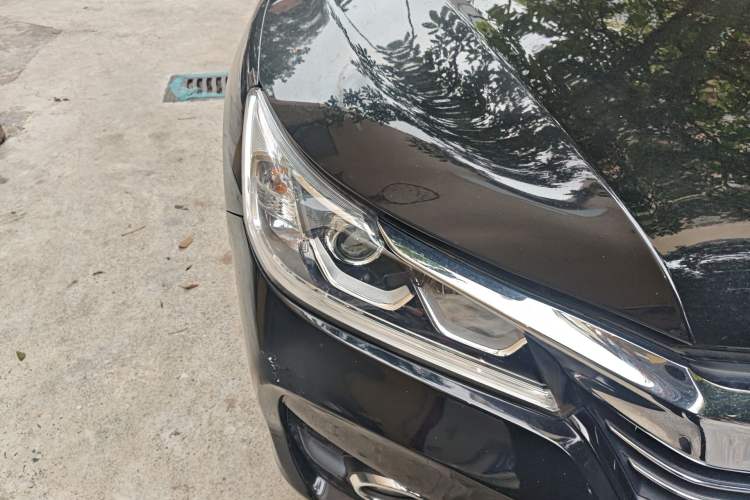 Used Honda Accord 2016 2.0L Elite Edition Right Front Headlight