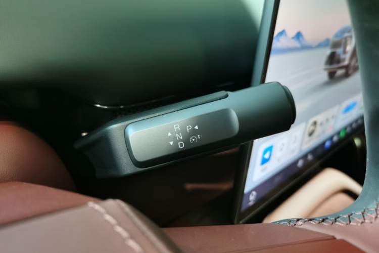 Used Hyptec HL 2025 700 Ultra Six-Seater All-Wheel-Drive LiDAR Version