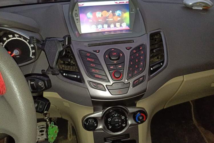 Used Ford Fiesta 2011 Hatchback 1.5L Automatic Fashion Edition