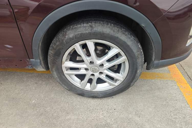 Used Baojun 560 2016 1.8L Manual Comfort Edition