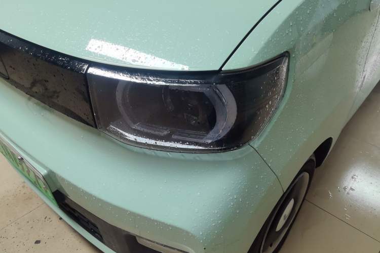 Used Wuling Hongguang MINIEV 2021 Macaron Premium Model – Lithium-NMC Left Front Headlight