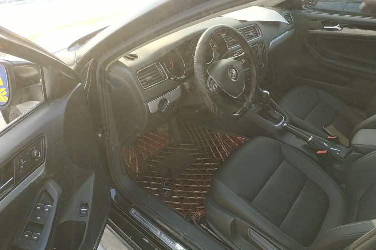 Used Volkswagen Sagitar 2018 1.6L Automatic Comfort Model
