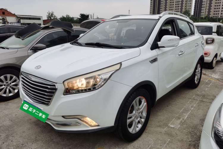 Used Huatai Santa Fe 2016 1.5T Gasoline Manual Two-Wheel Drive Smart Enjoyment i3 Model