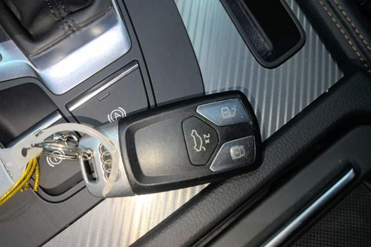 Used Audi Q5L 2018 45 TFSI Prestige Fashion Edition China VI Emission Standard
