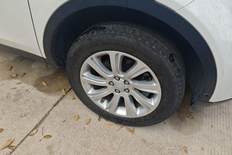 Used Land Rover Discovery Sport 2019 240 PS SE Version China V Standard
