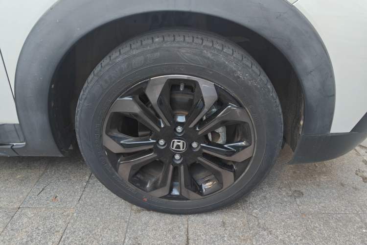 Used Honda LIFE 2021 1.5L CVT CRO-SS Fun Edition
