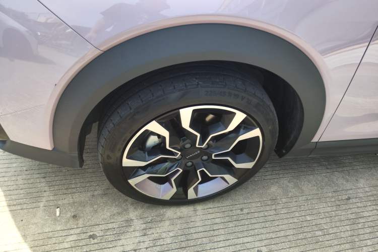 Used Lynk & Co 06 EM-P 2023 1.5T Remix PHEV Shero