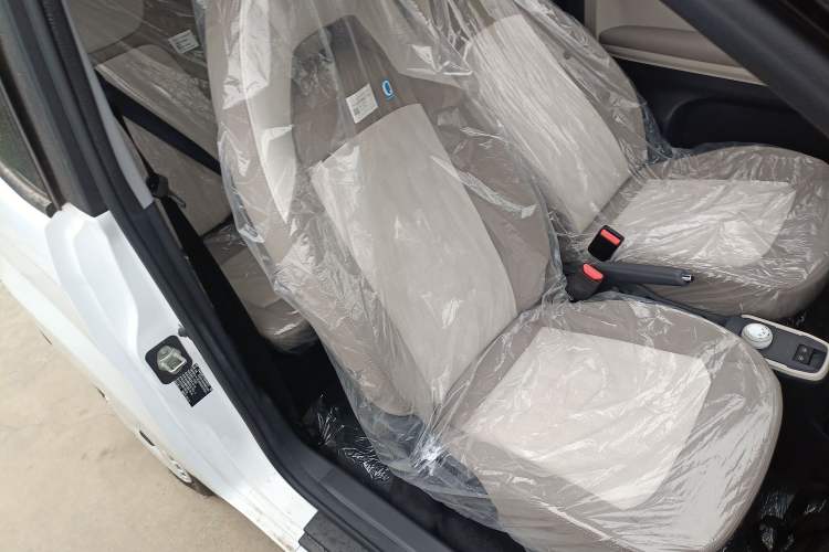 Used Chery QQ Ice Cream 2024 Edition Youth Version 205km Sundae
