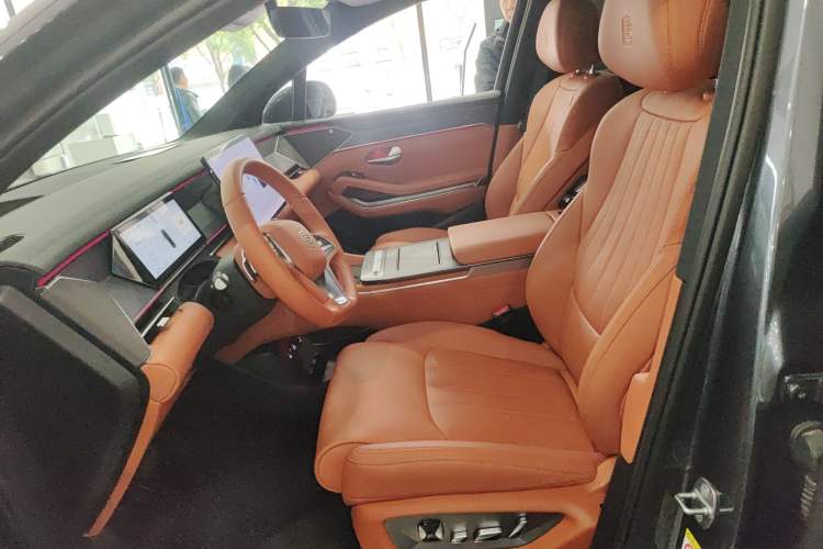 Used BYD Tang L 2025 EV 600KM All-Wheel-Drive LiDAR Flagship Model