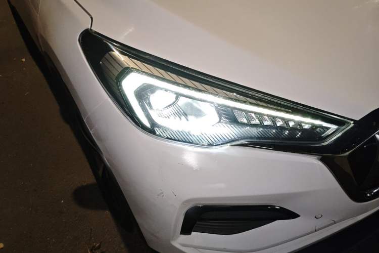 Used Hongqi E-HS3 2019 Zhilian Qiyue Two-Wheel Drive Version
