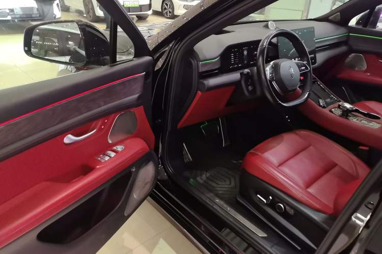 Used Hima AITO M5 2023 Extended-Range Four-Wheel Drive Intelligent Driving Version Driver Seat