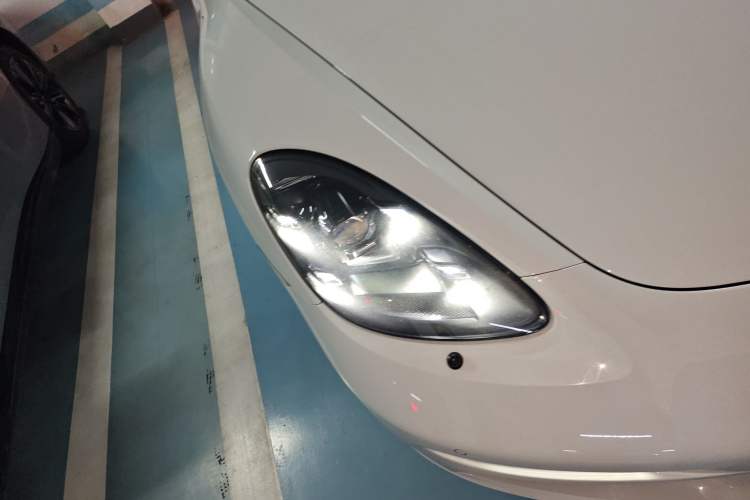 Used Porsche 718 2019 Boxster T 2.0T Right Front Headlight