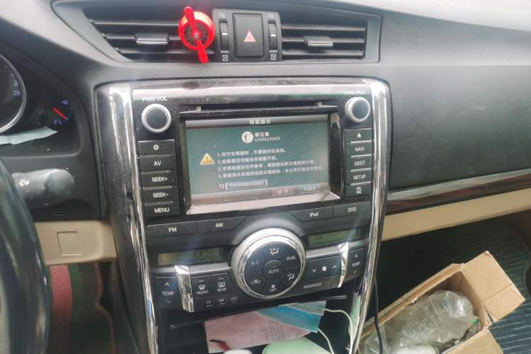 Used Toyota Reiz 2012 2.5V Fengdu Elite Stylish Edition Audio And AC Panel