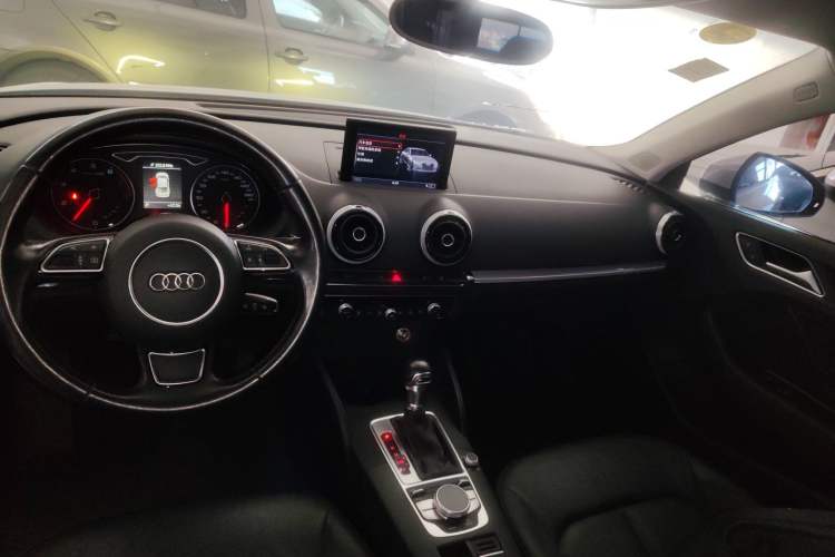 Used Audi A3 2015 Limousine 45 TFSI S line Luxury Model