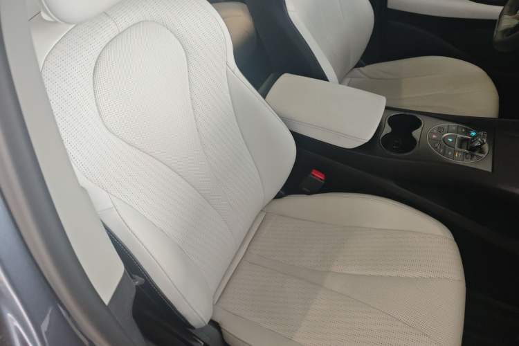 Used BYD Seal 05 DM-i 2025 DM-i Intelligent Drive 120KM Flagship Model
