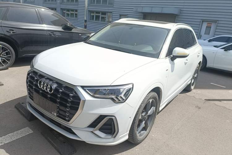 Used Audi Q3 2023 35 TFSI Fashion Dynamic Model (1.4T)