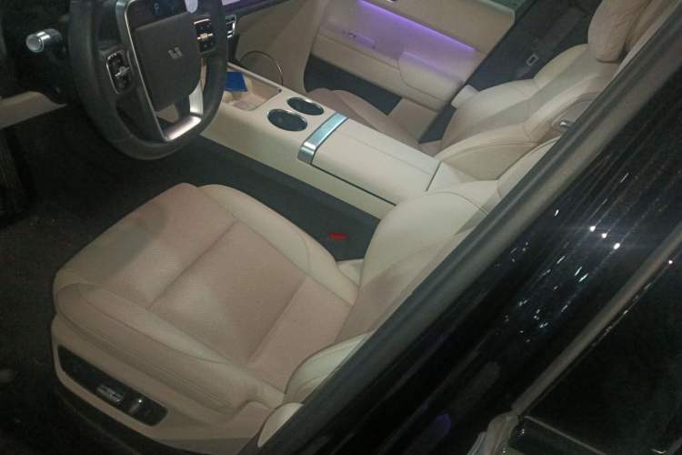 Used Li Auto L7 2023 Pro Model