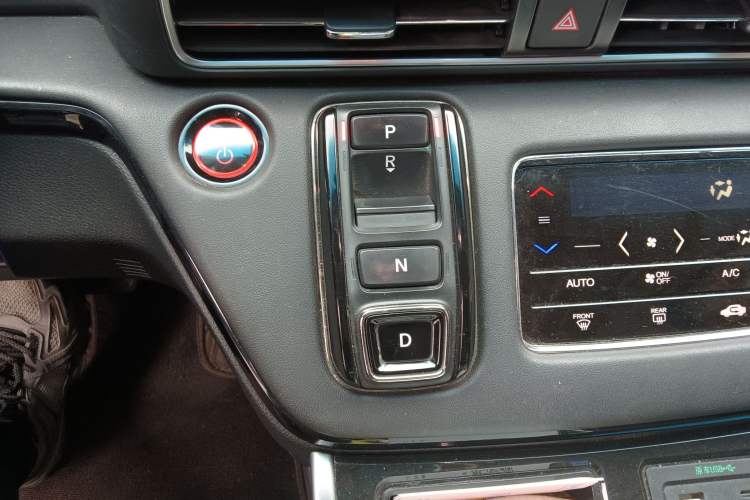 Used Honda Elysion 2022 2.0L eHEV Luxury Edition