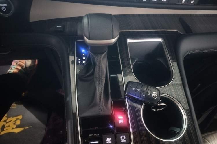 Used Toyota SIENNA 2024 2.5L Hybrid Four-Wheel Drive Prestige Edition