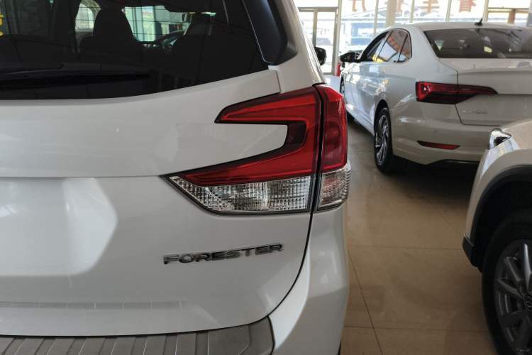 Used Subaru Forester 2022 2.0i AWD Luxury Edition EyeSight