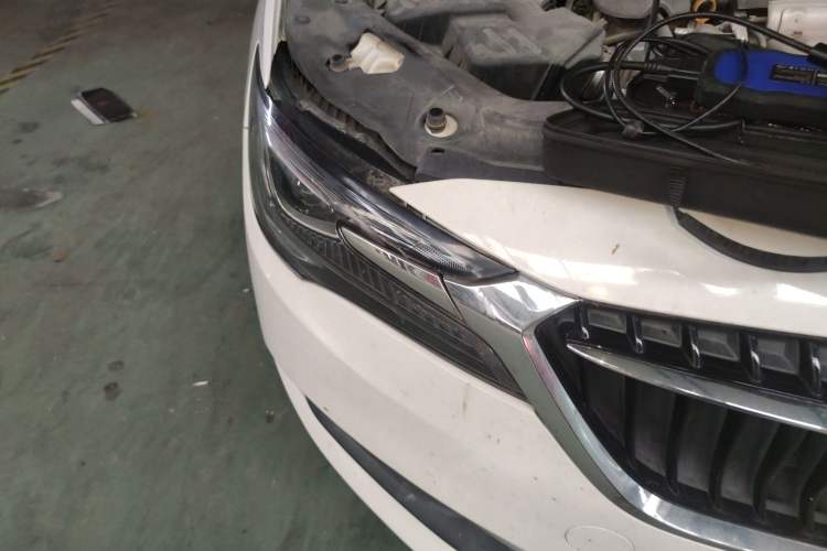 Used Buick GL6 2019 18T 6-Seater Elite Version China V Standard
