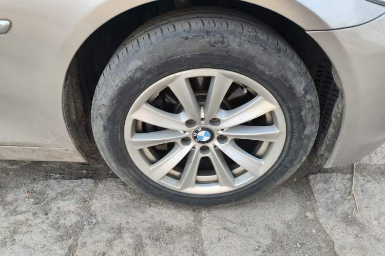 Used BMW 5 Series 2012 523Li Luxury Model
