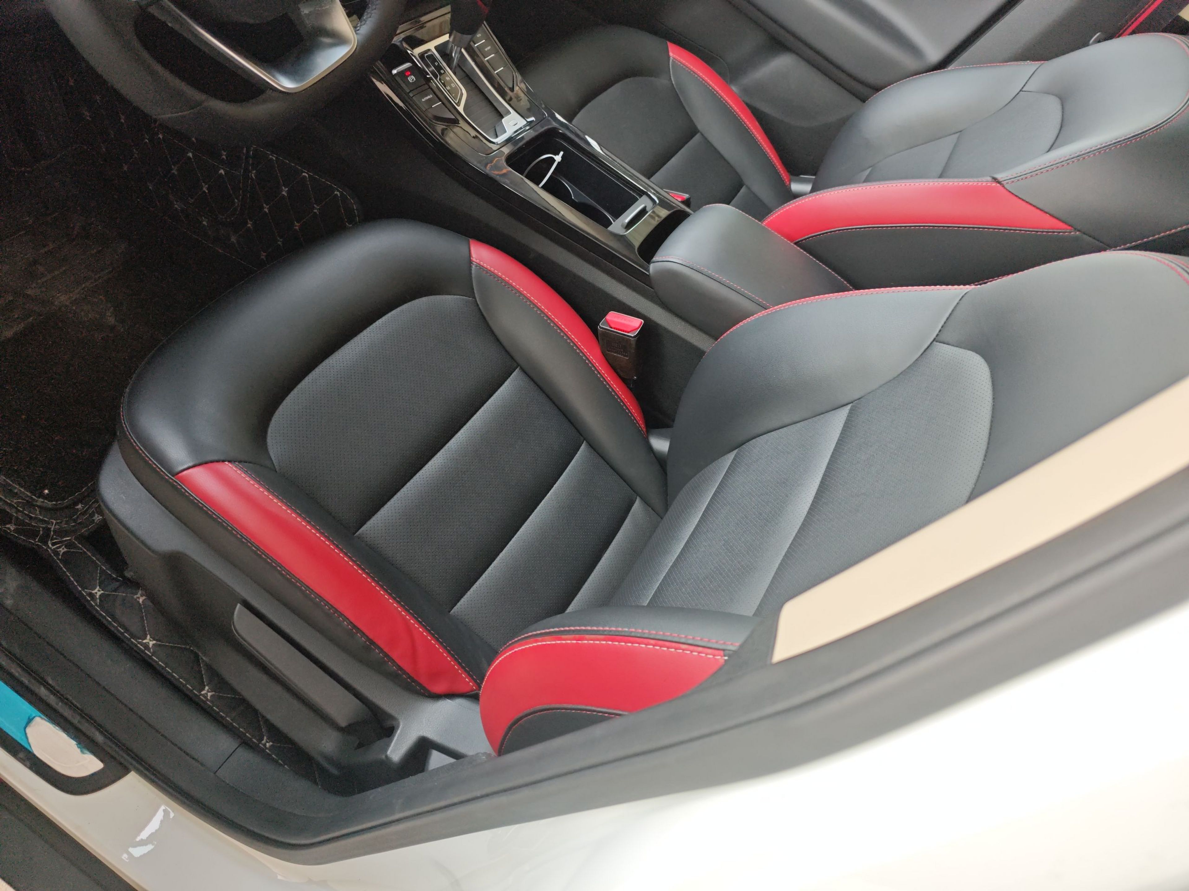Interior delantero
