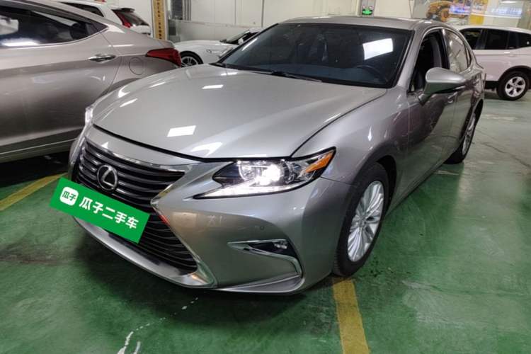 Used Lexus ES 2016 200 Midnight Special Limited Edition