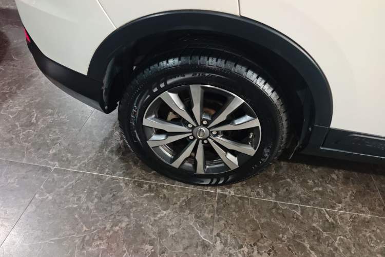 Used GAC Trumpchi GS3 2019 235T Automatic Elite Edition Right Rear Wheel Hub