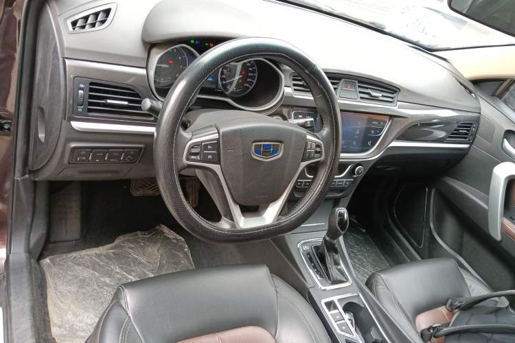 Used Geely Auto Emgrand 2017 Hatchback RS Million Edition 1.5L CVT Upward Version
