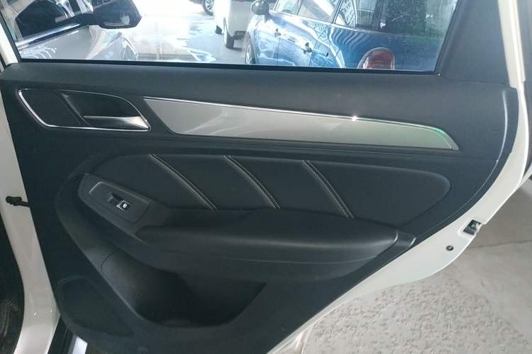 Used Roewe RX5 2020 20T Automatic 4G Connect Excellence Edition