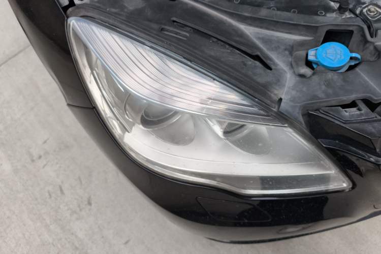 Used Mercedes-Benz R-Class 2010 R 350 L 4MATIC
